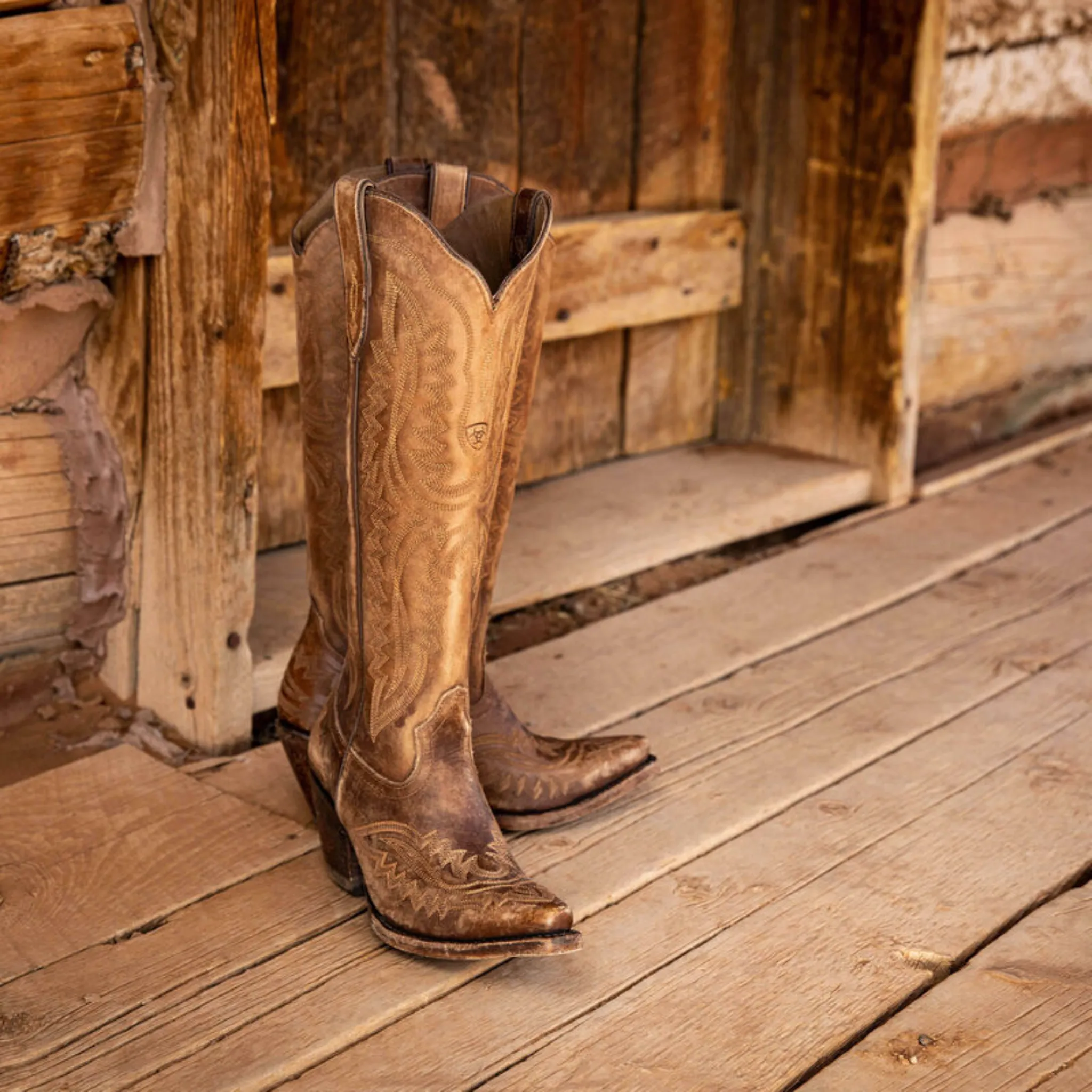 ARIAT WOMEN'S CASANOVA WESTERN BOOT - 10034002