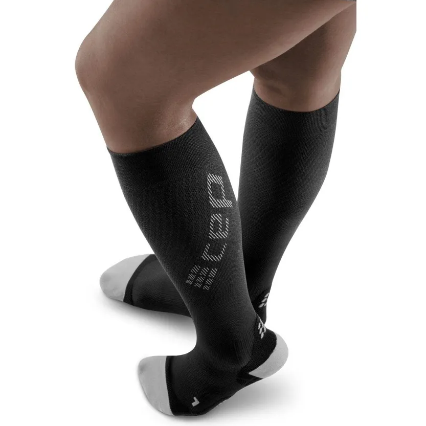 CEP Women's Run Ultralight Compression Socks