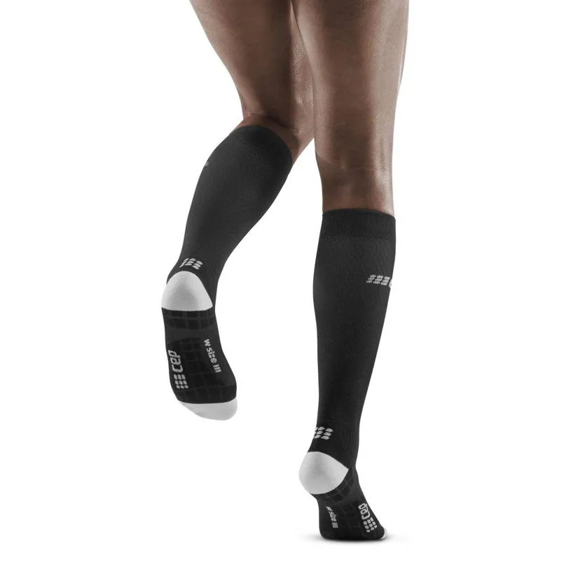 CEP Women's Run Ultralight Compression Socks