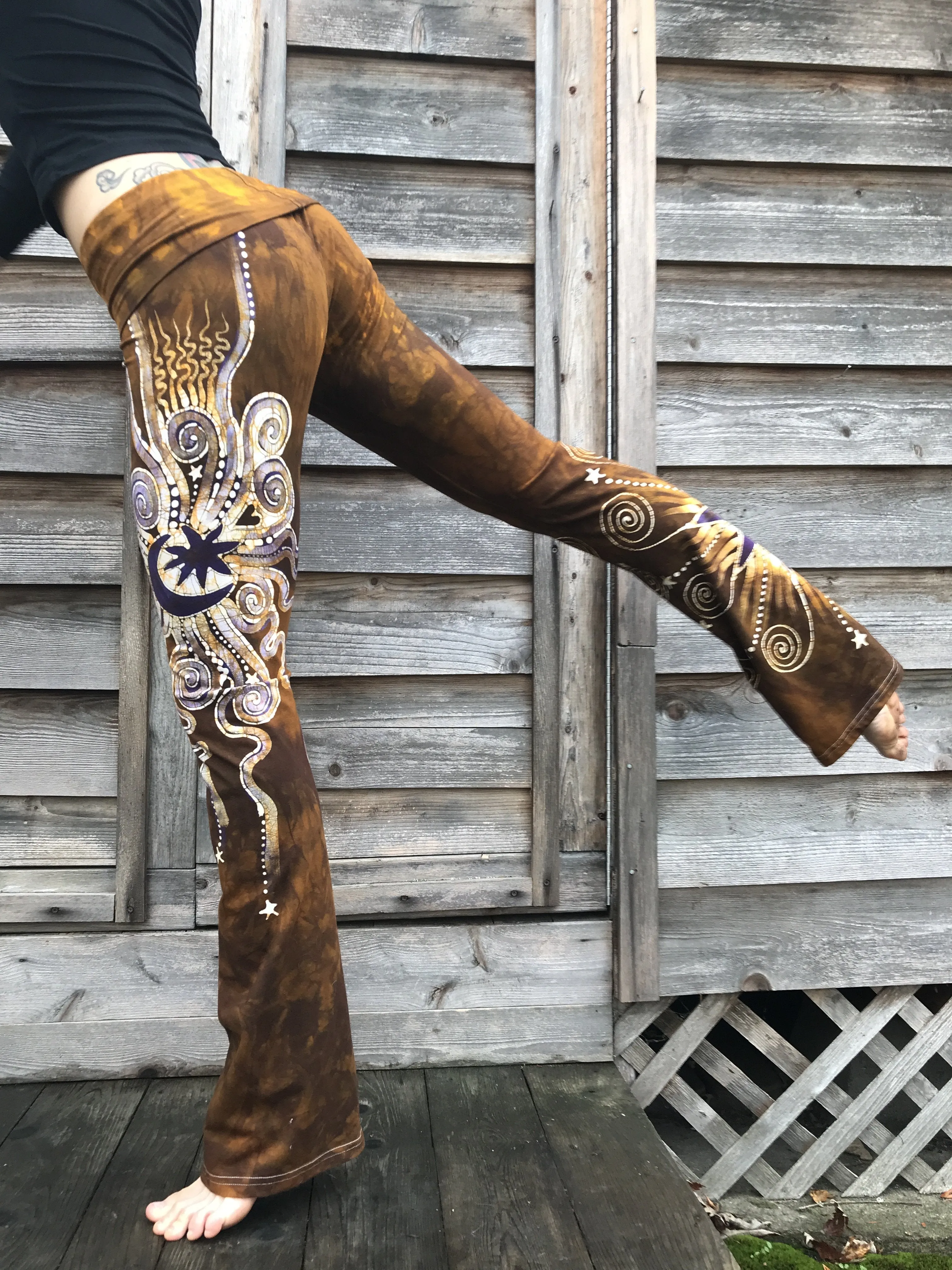 Dark Gold And Lavender Star Handmade Batikwalla Stretchy Movement Pants