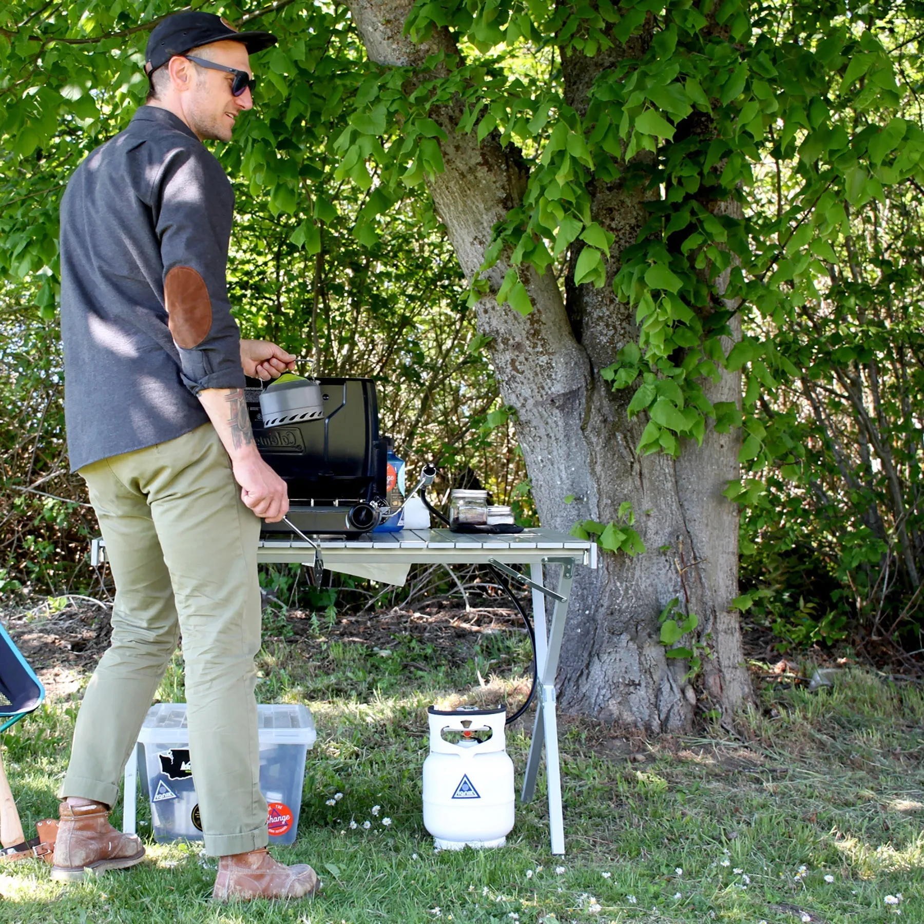 IGNIK OUTDOORS REFILLABLE PROPANE TANK W/ HOSE